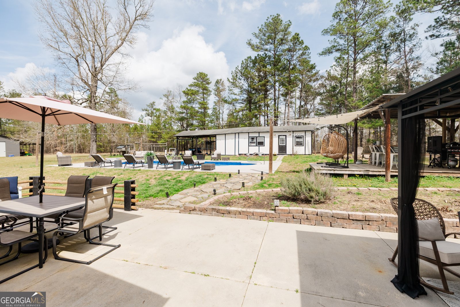 251 Pettigrew Road Milledgeville - 36