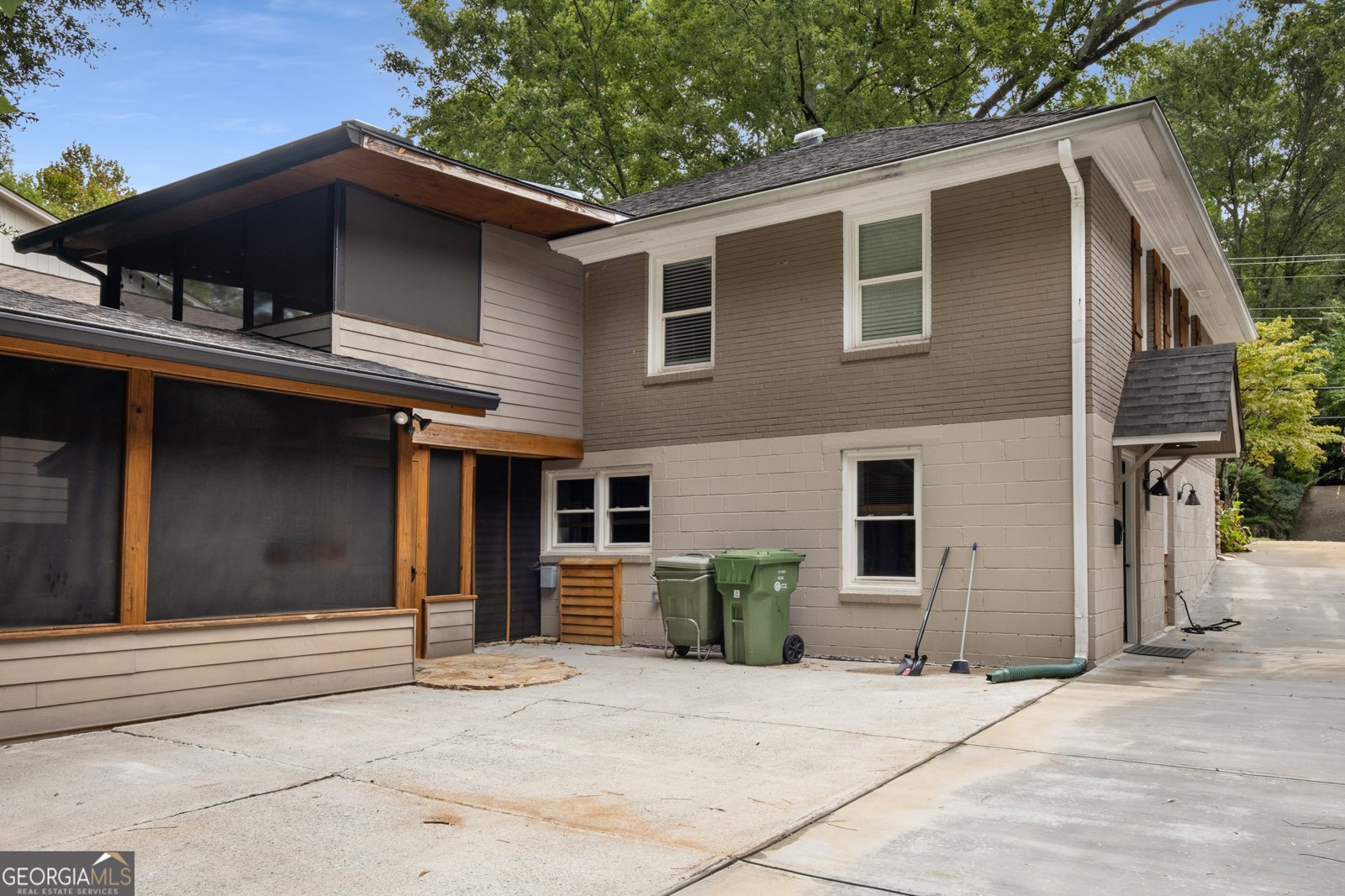 746 AMSTERDAM Avenue Atlanta - 18