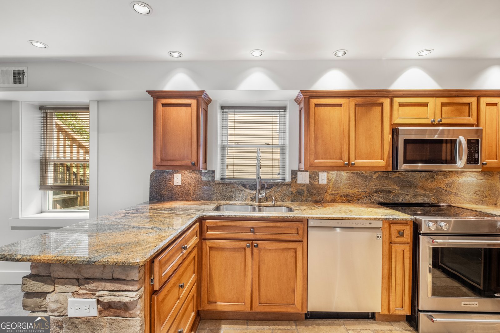 746 AMSTERDAM Avenue Atlanta - 5
