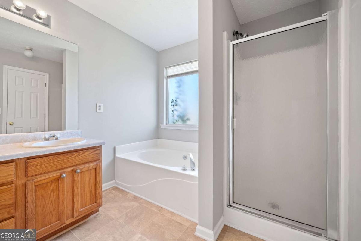 3313 Summit Creek Lane Loganville - 33