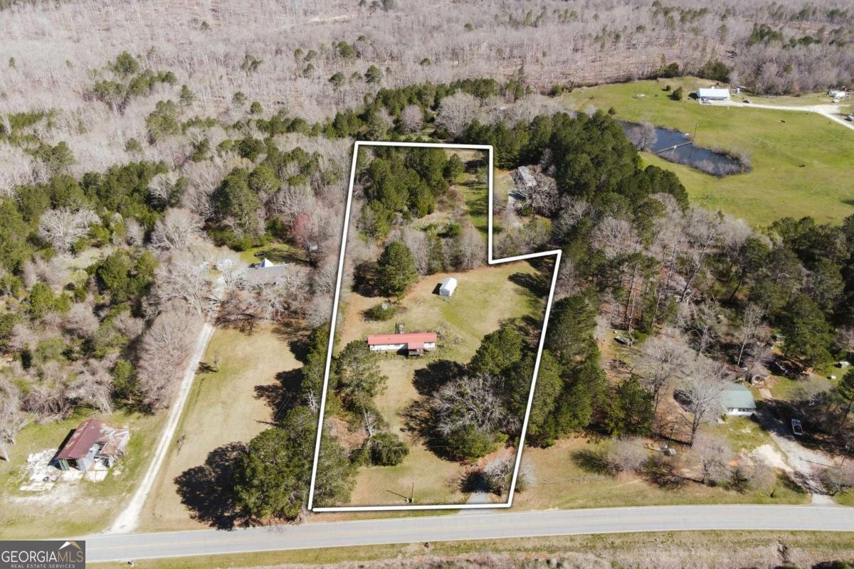 887 Lexington Road Carlton - 11