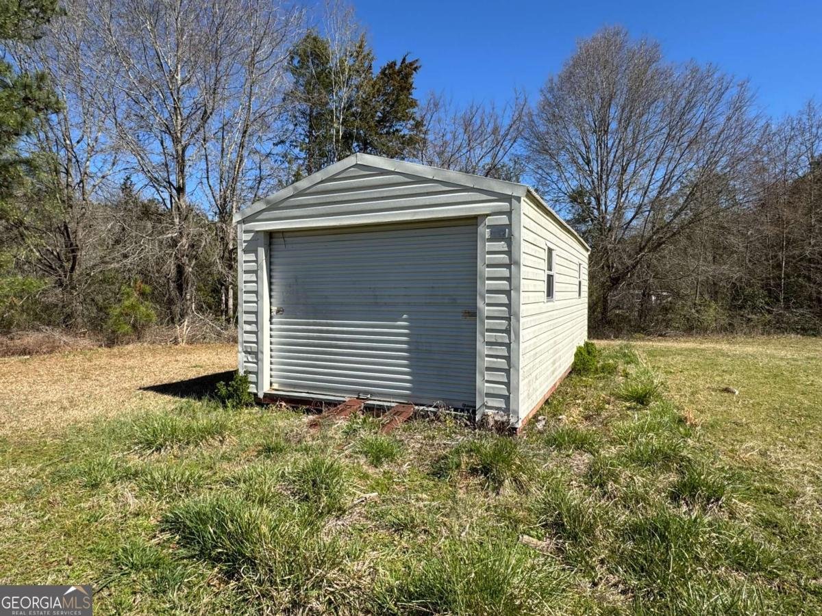 887 Lexington Road Carlton - 7