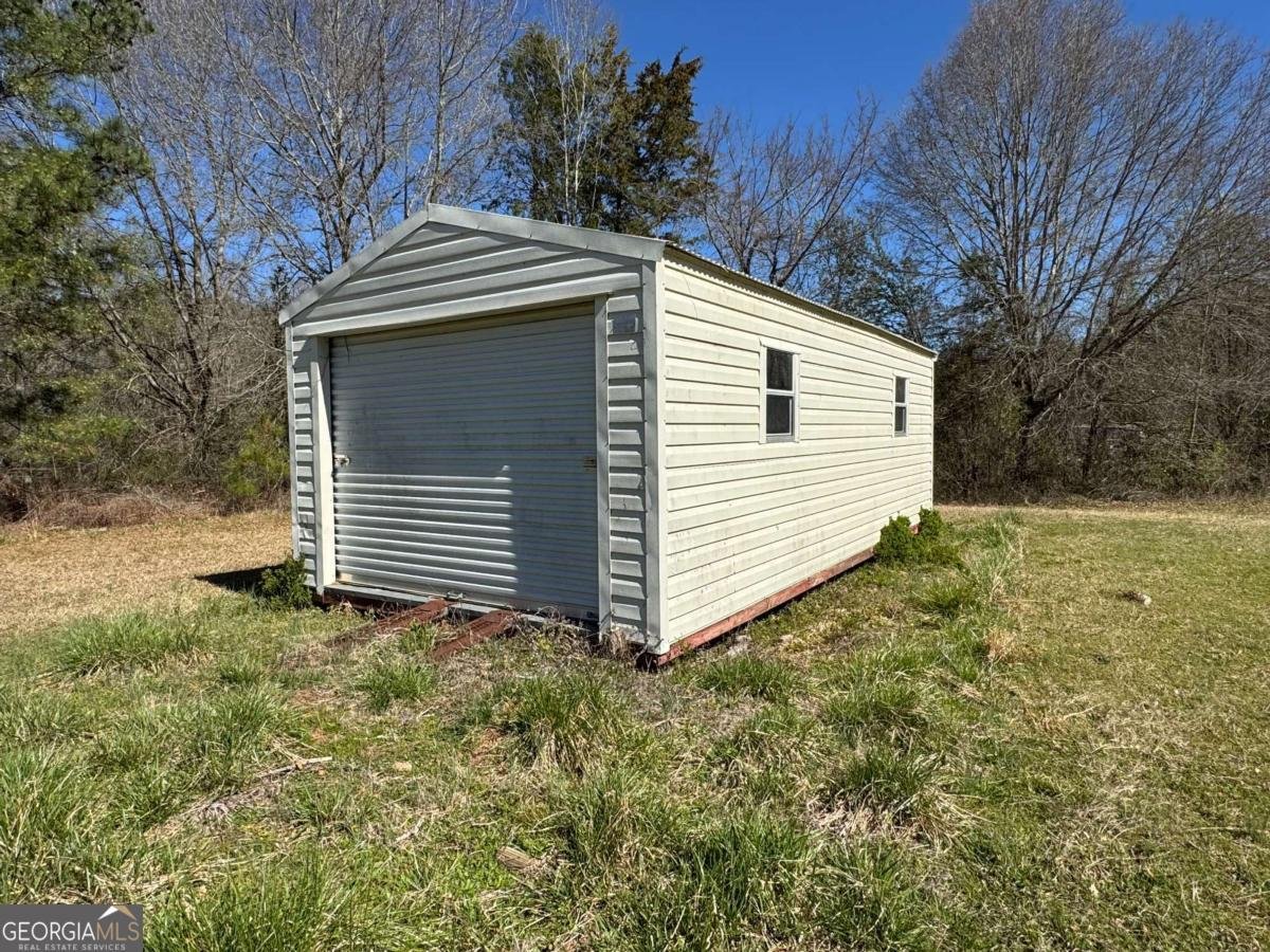887 Lexington Road Carlton - 8