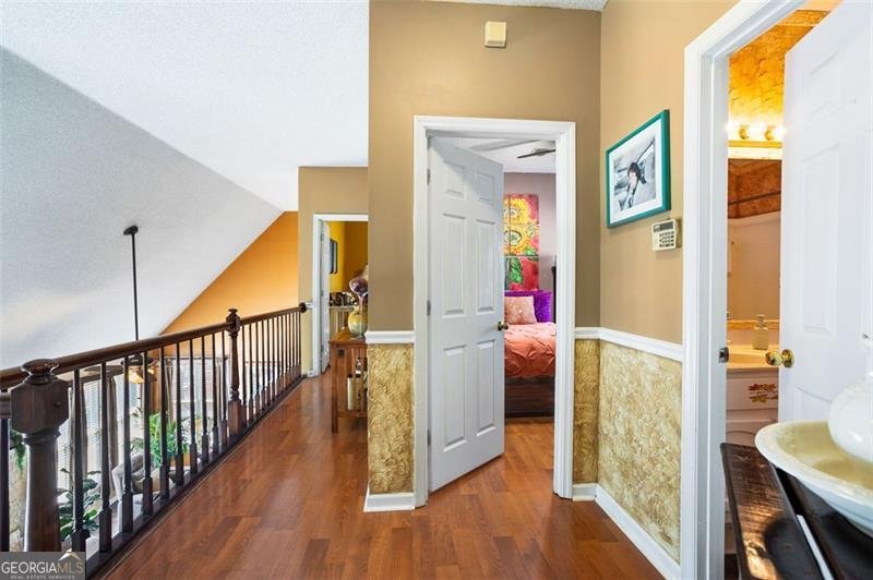 290 LEIGH KAY Drive Lawrenceville - 33
