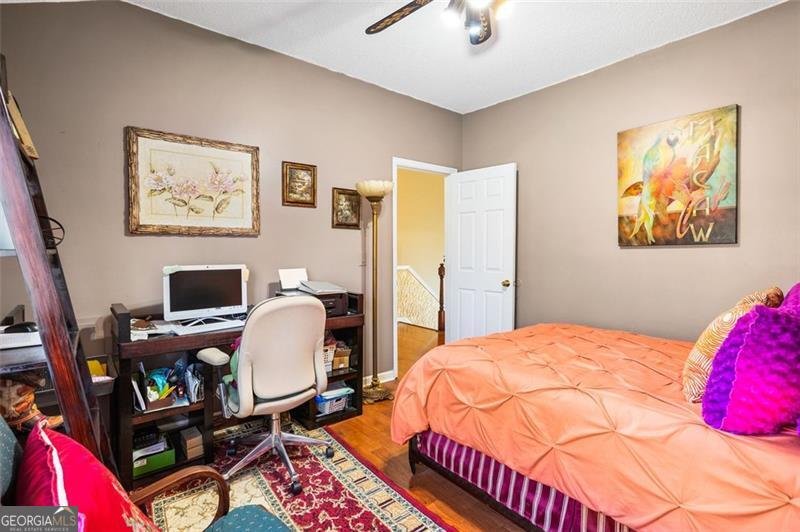 290 LEIGH KAY Drive Lawrenceville - 34