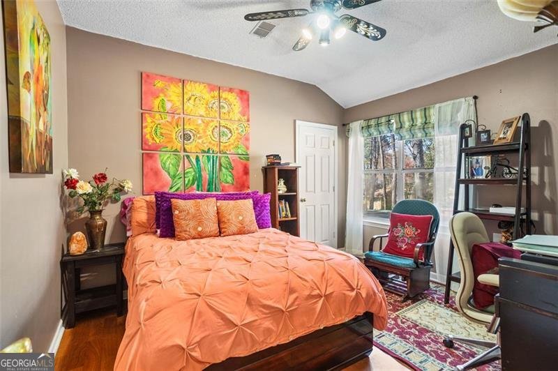 290 LEIGH KAY Drive Lawrenceville - 35