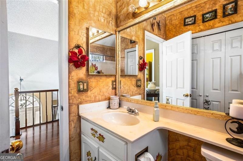 290 LEIGH KAY Drive Lawrenceville - 37