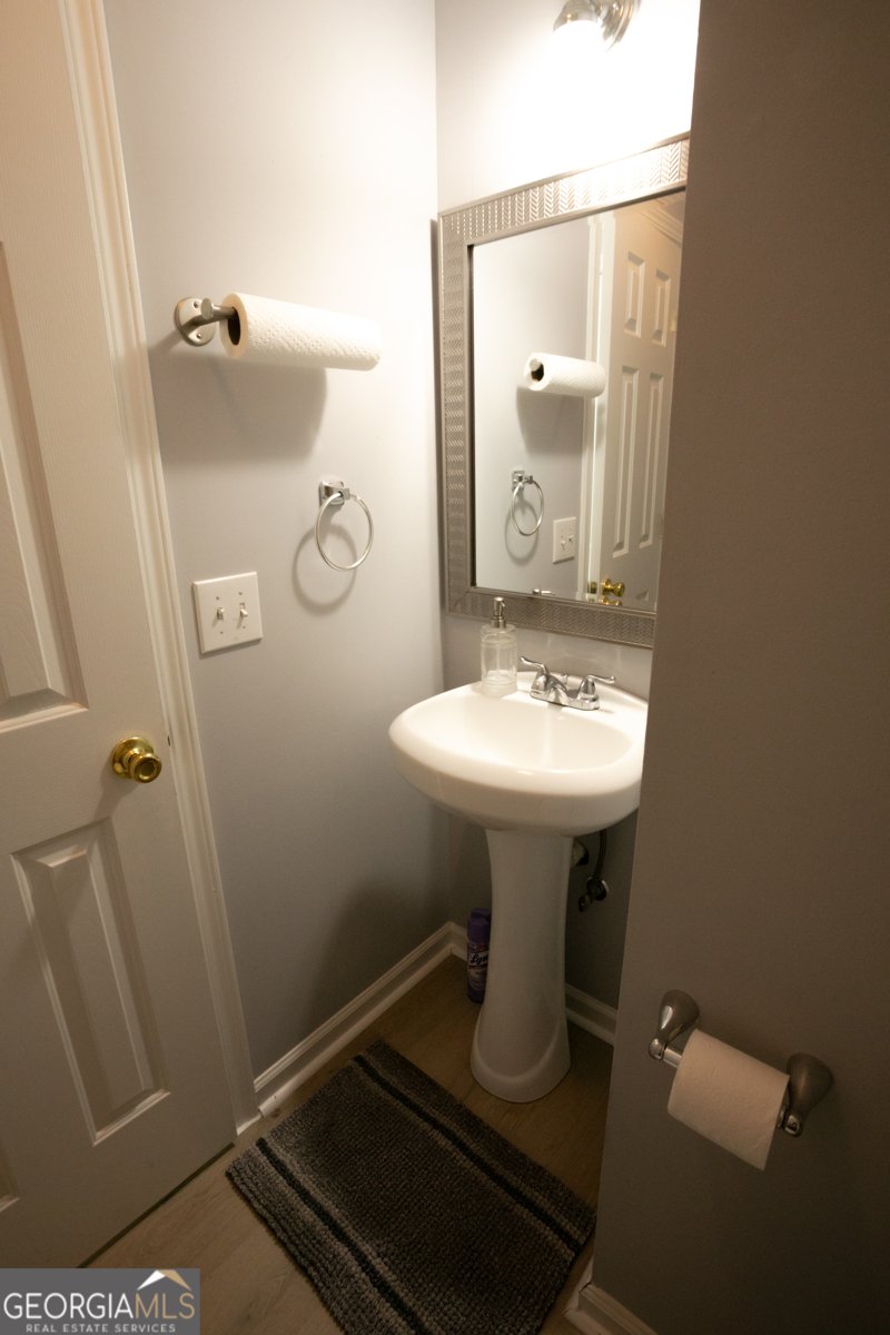 102 Silver Fox Trail Dallas - 15