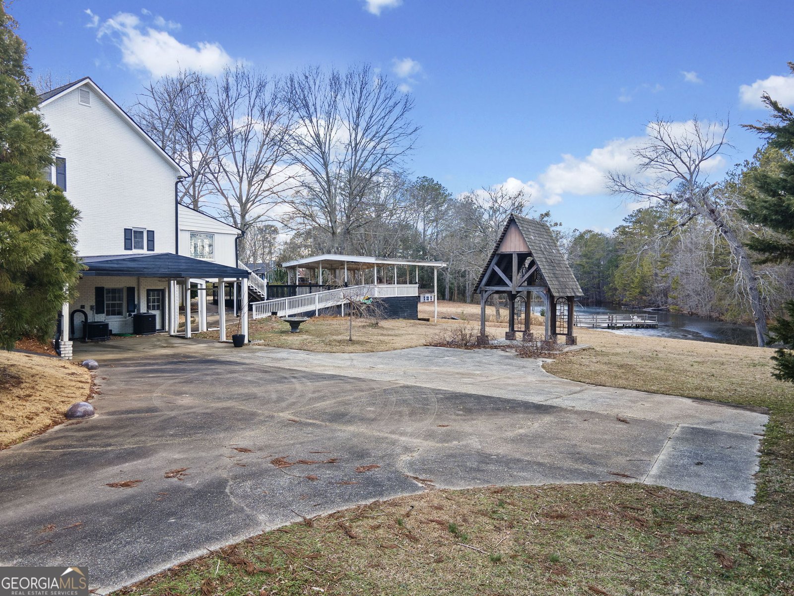 H-5422 Hill Road Powder Springs - 55
