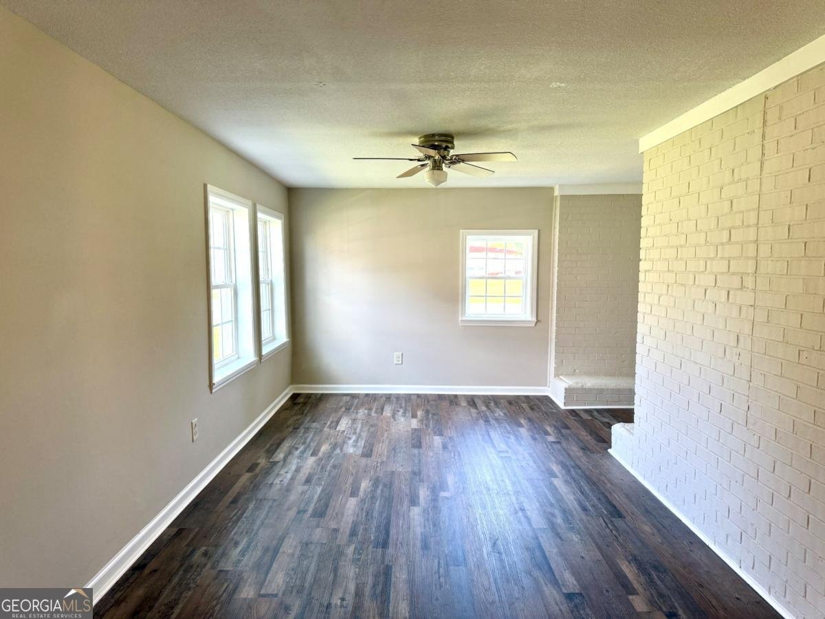 421 Whitehall Street Vienna - 12