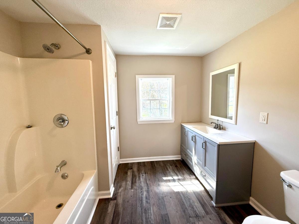 421 Whitehall Street Vienna - 13