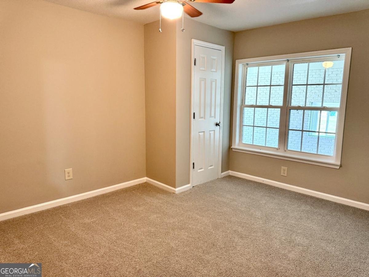 421 Whitehall Street Vienna - 16