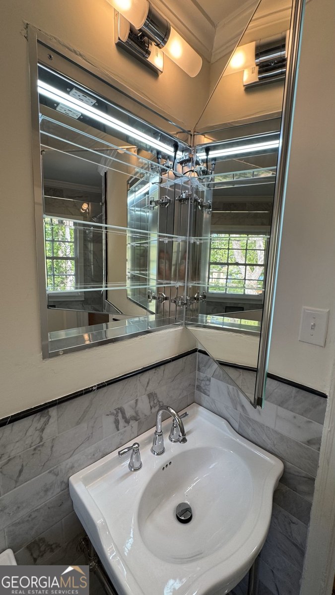 2126 Jernigan Drive Atlanta - 21