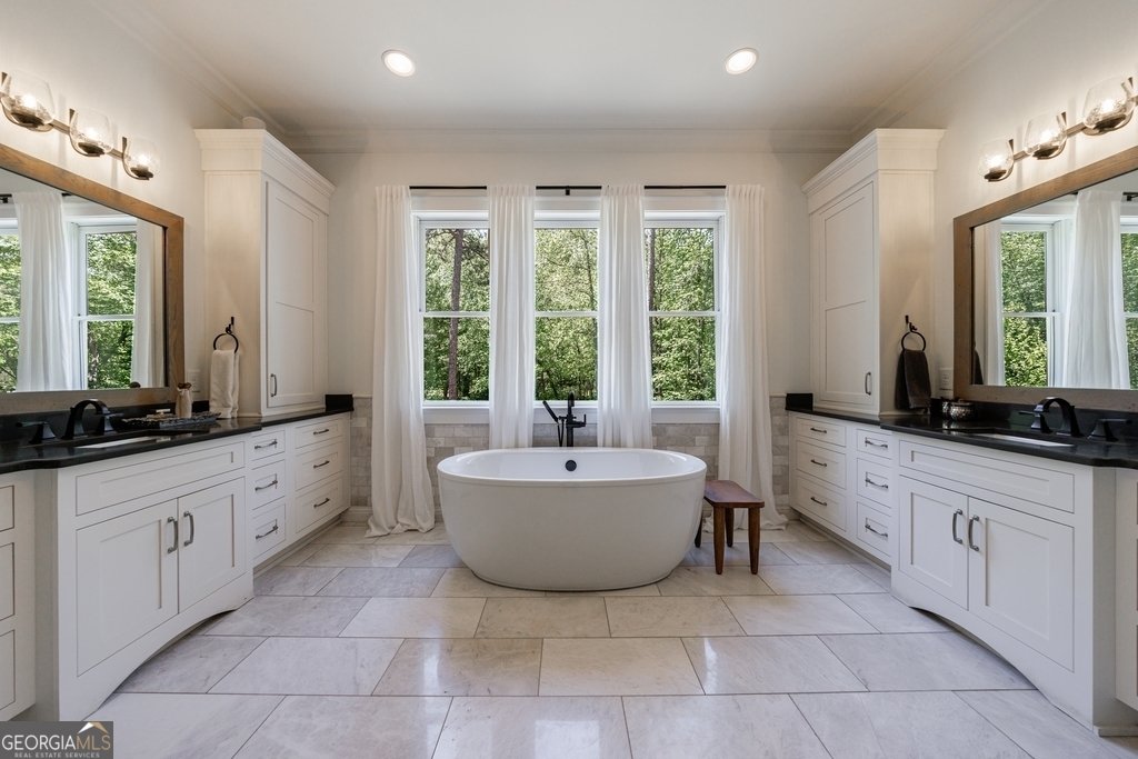 1530 Redd Road Milton - 53