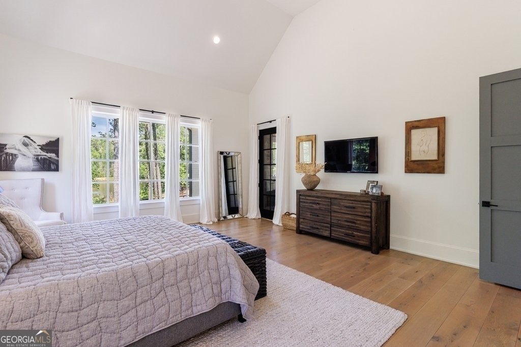 1530 Redd Road Milton - 55