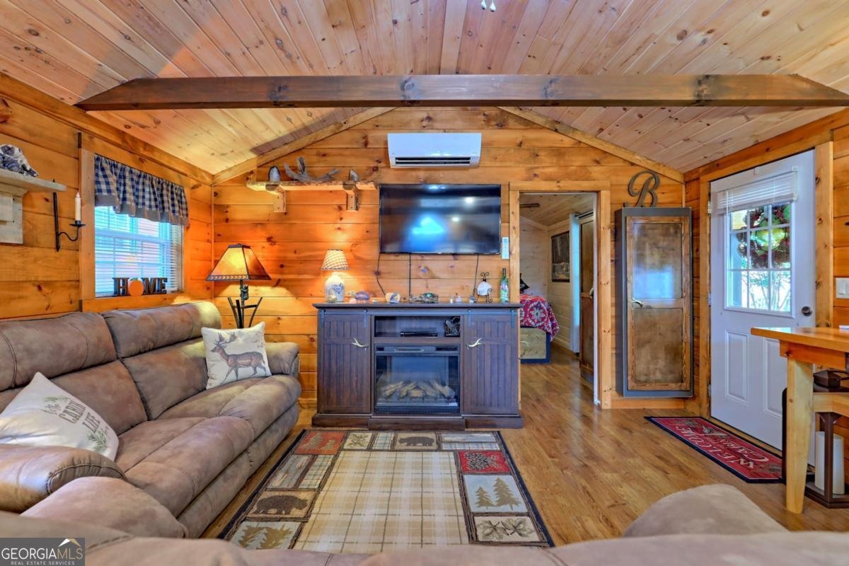656 River Vista Drive Dillard - 23