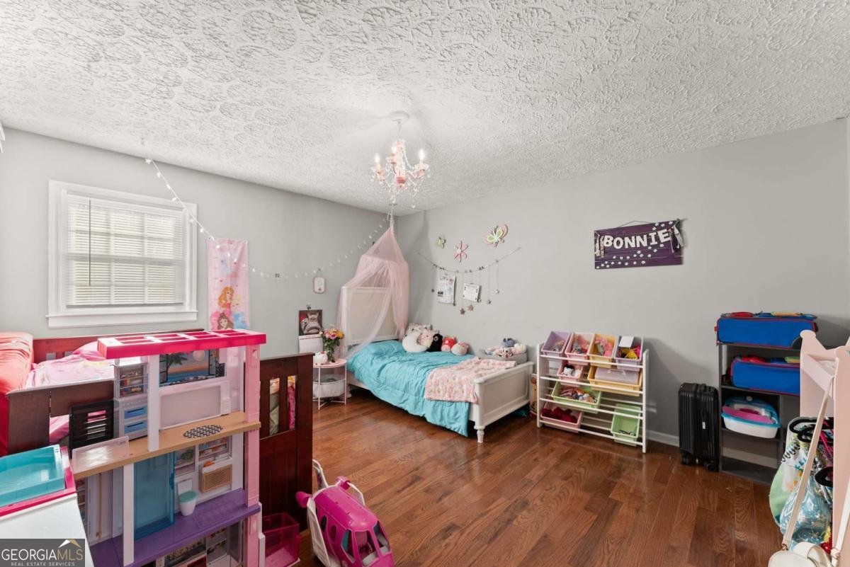 288 Garrison Drive Cleveland - 17