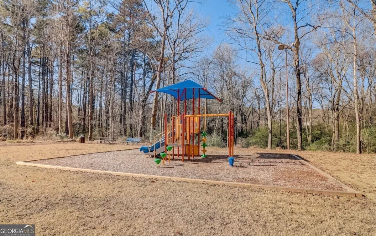 925 Seasons Parkway Norcross - 21