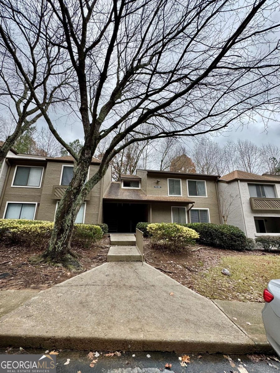 925 Seasons Parkway Norcross - 23