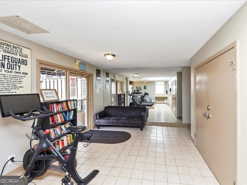2285 Peachtree Road Atlanta - 20