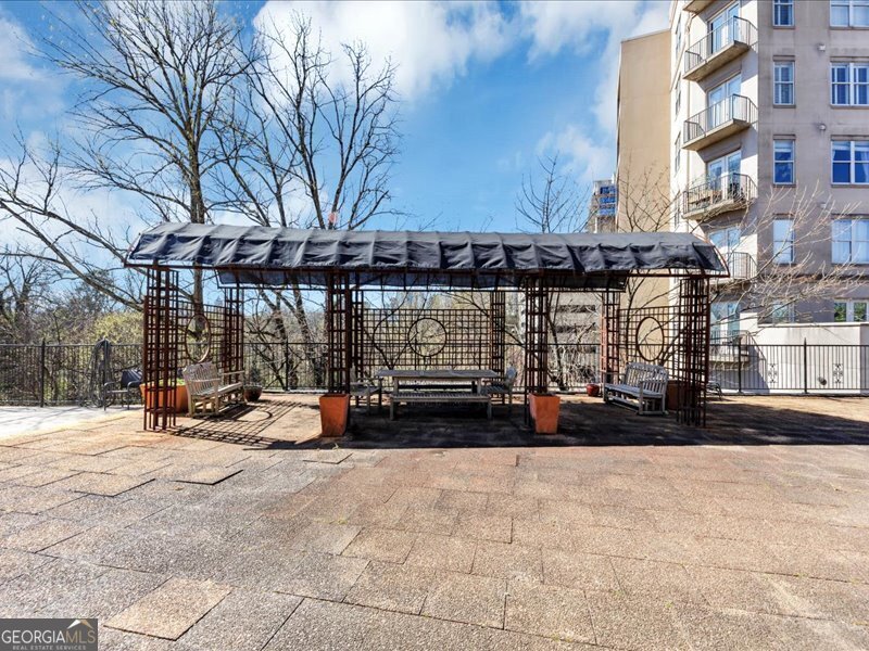 2285 Peachtree Road Atlanta - 21