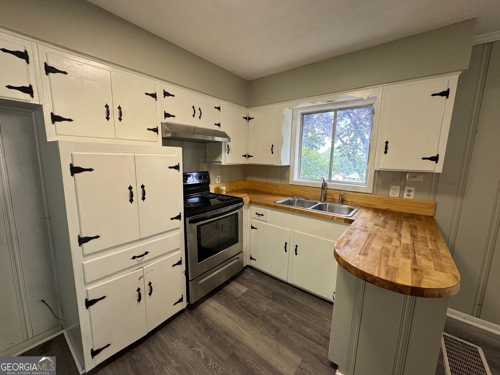 4044 Norwood Drive Columbus - 19
