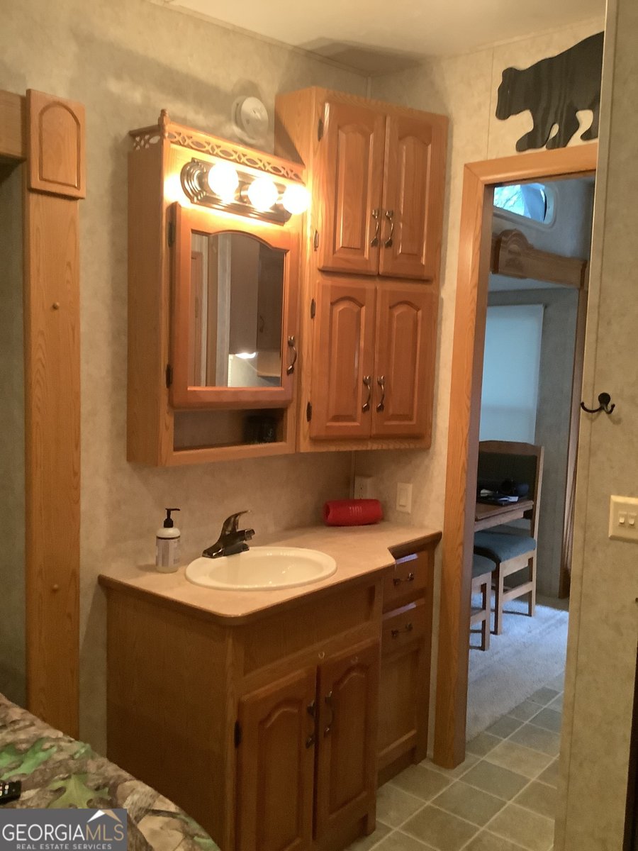 175 Yogi Bear Boulevard Cleveland - 11