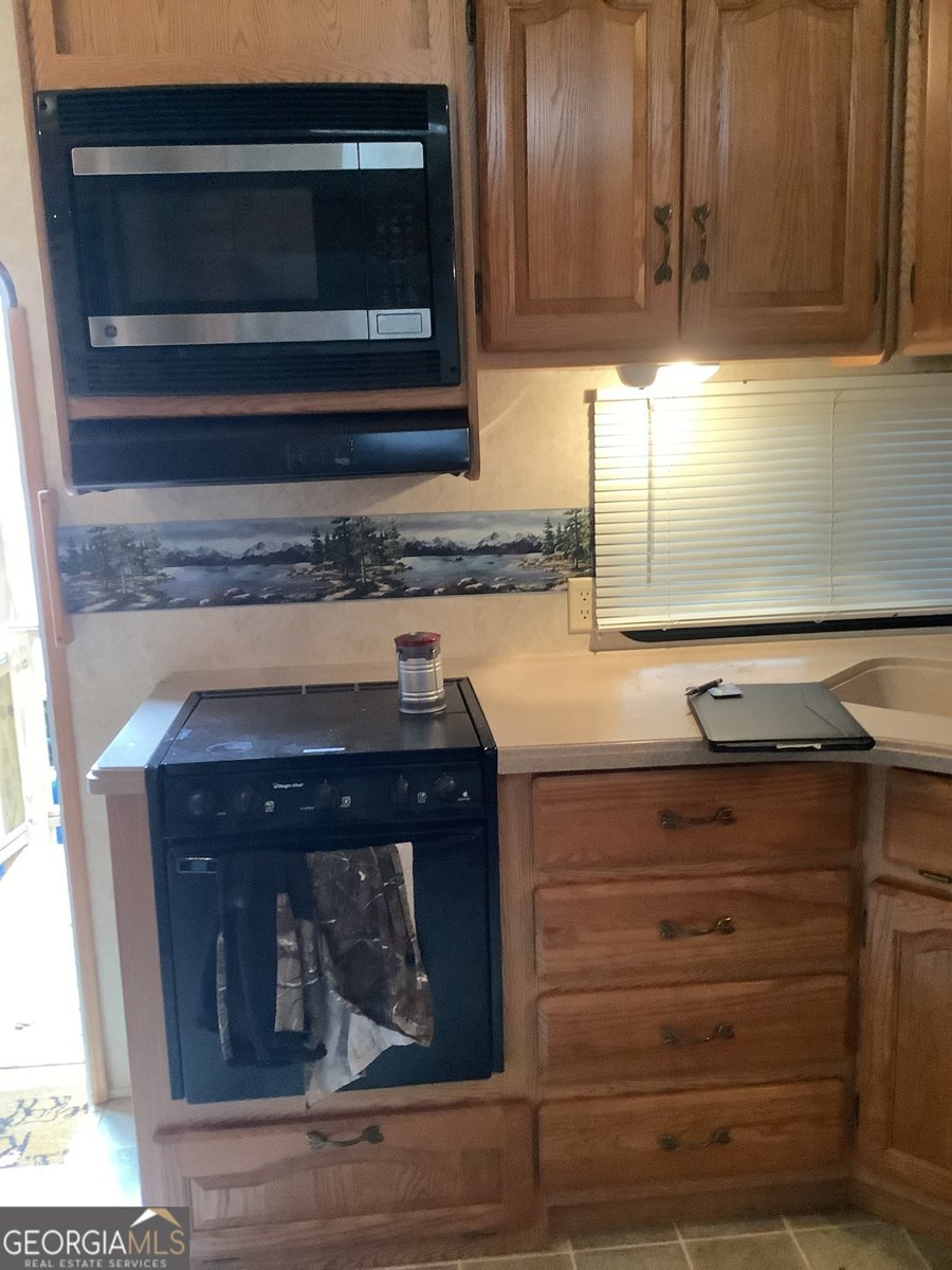 175 Yogi Bear Boulevard Cleveland - 16