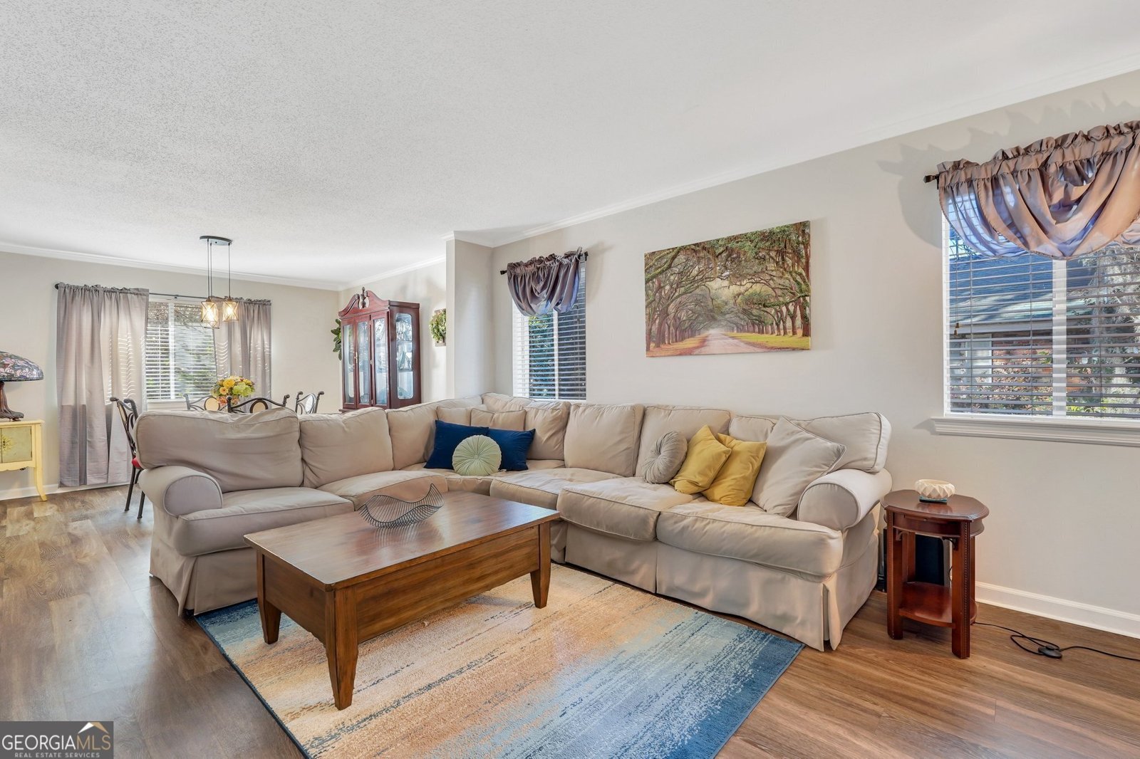 490 Strathy Hall Drive Richmond Hill - 3