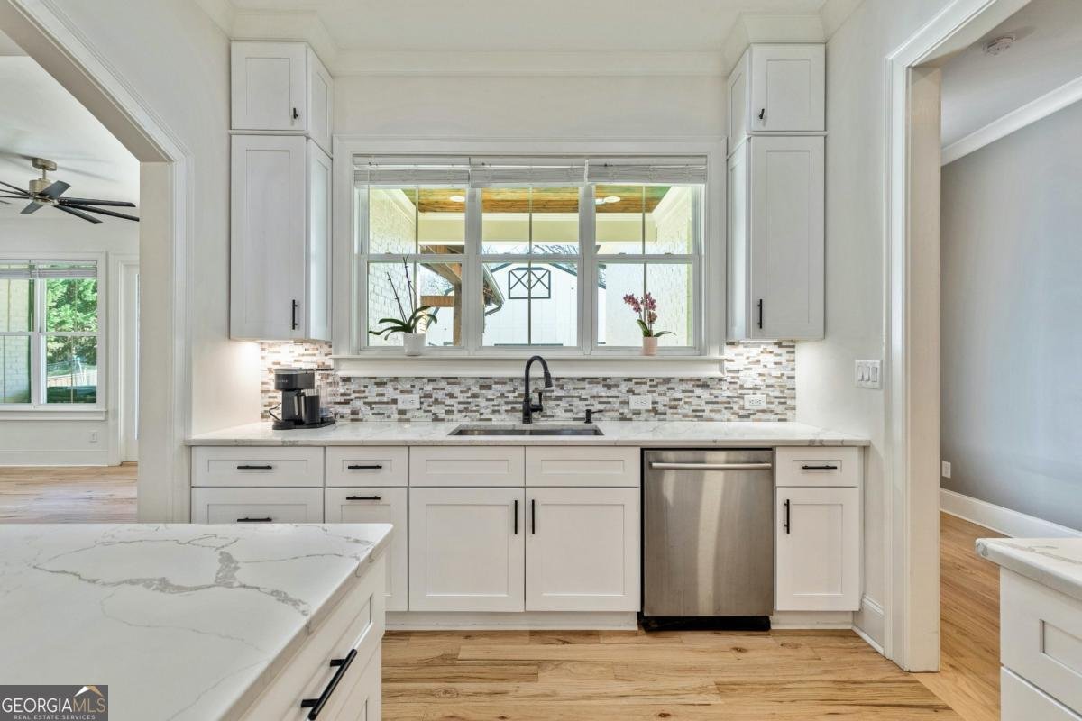 5241 Moon Road Powder Springs - 22