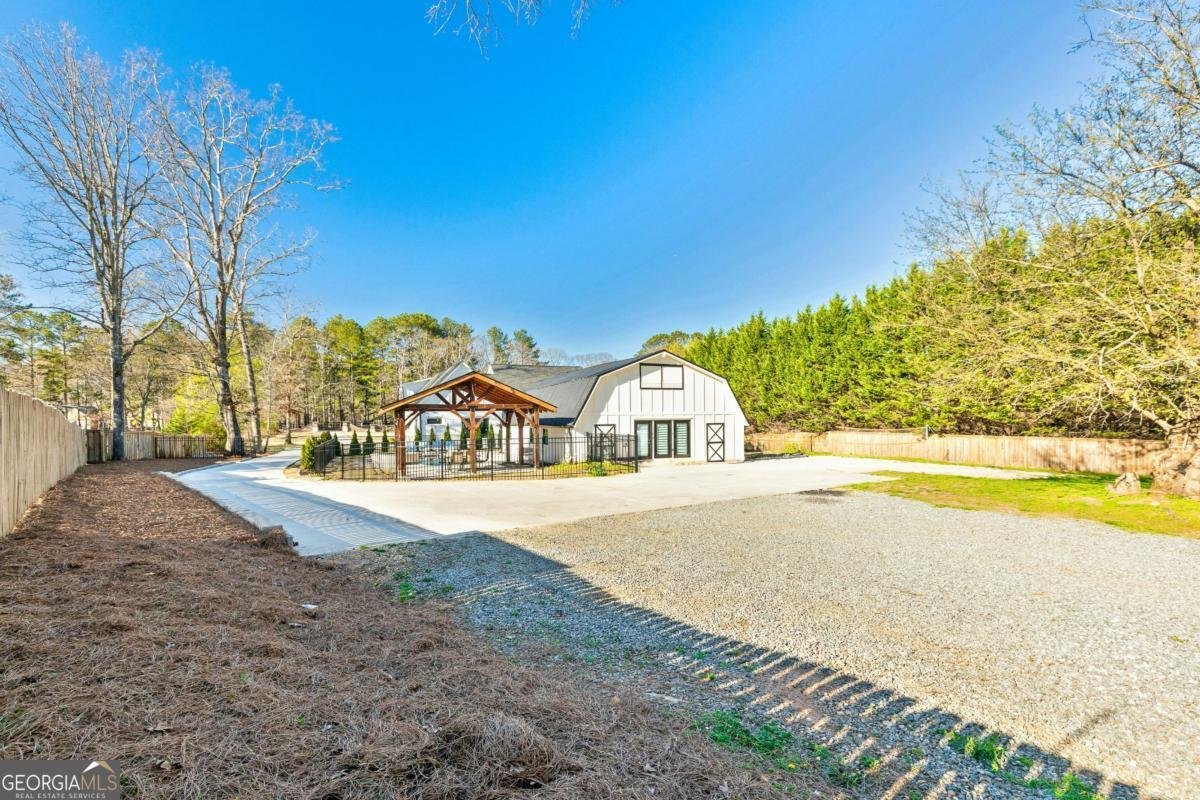 5241 Moon Road Powder Springs - 72
