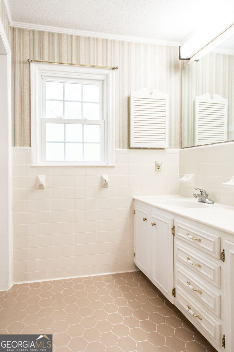 110 Briarwood Road Waycross - 35
