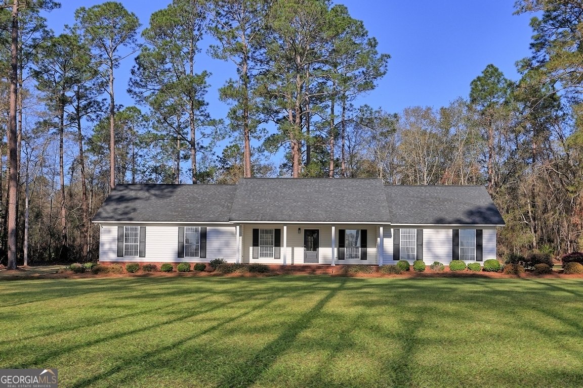 3193 Old Groveland Road Pembroke - 1