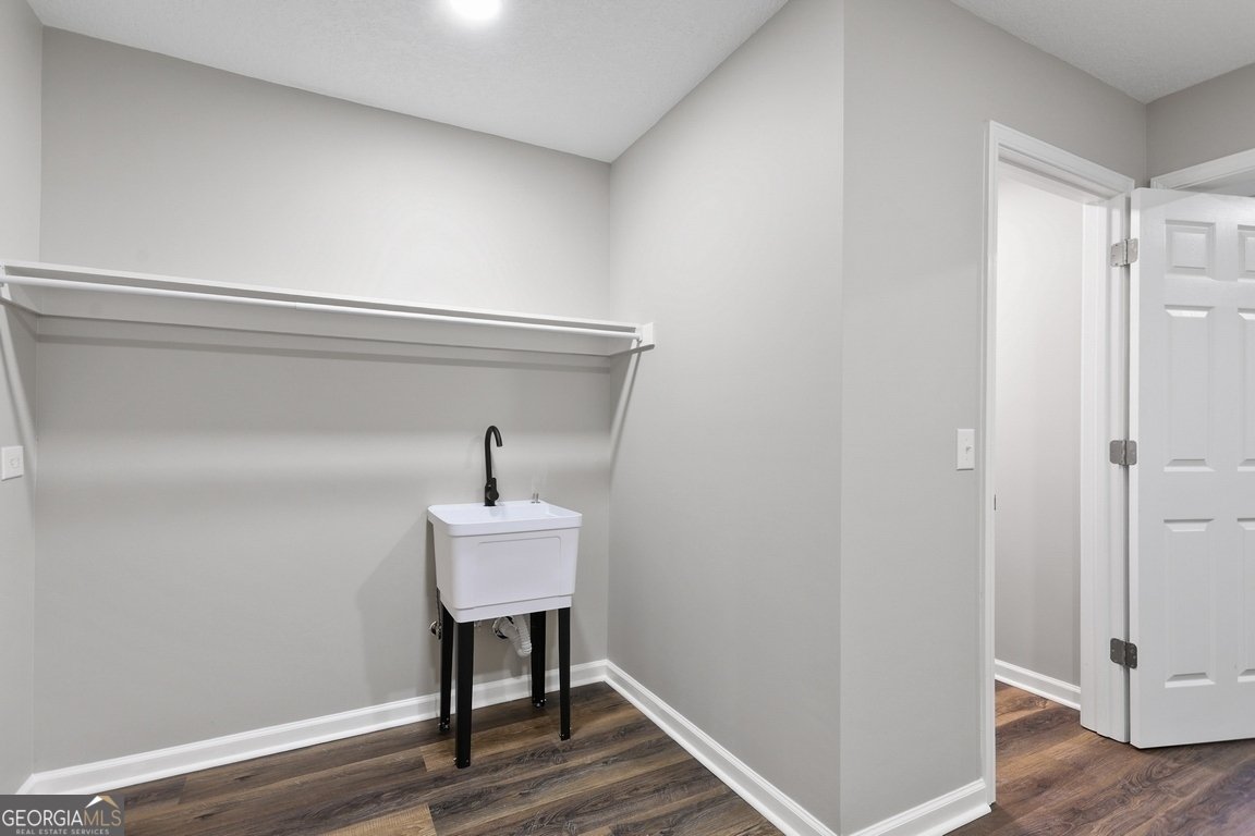 3193 Old Groveland Road Pembroke - 27