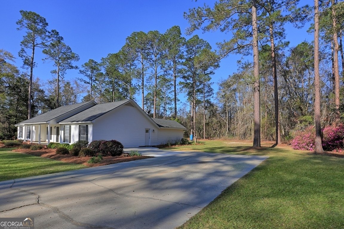 3193 Old Groveland Road Pembroke - 42