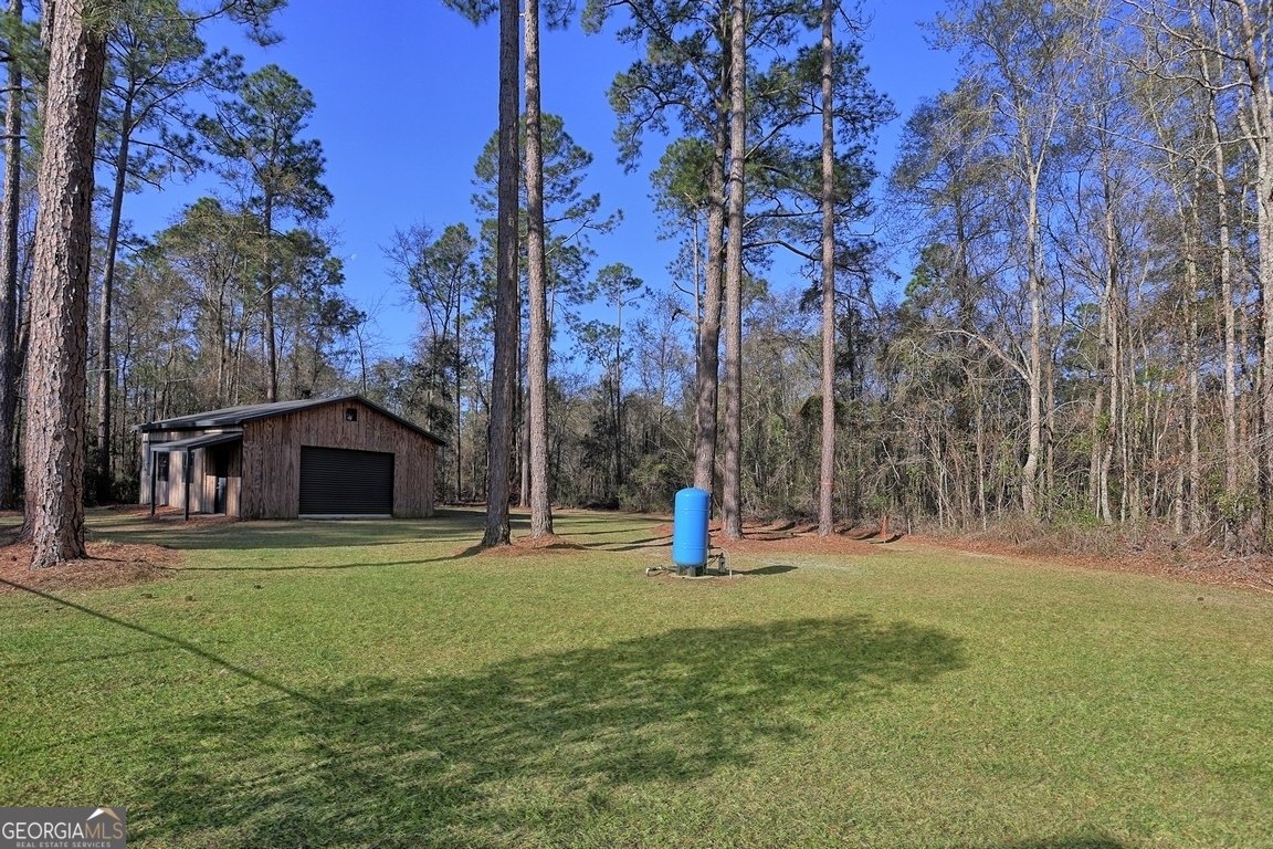 3193 Old Groveland Road Pembroke - 44