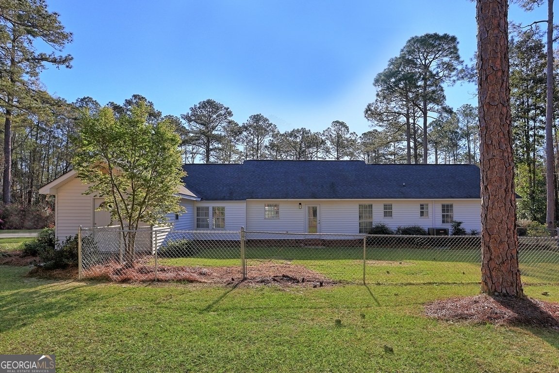 3193 Old Groveland Road Pembroke - 46