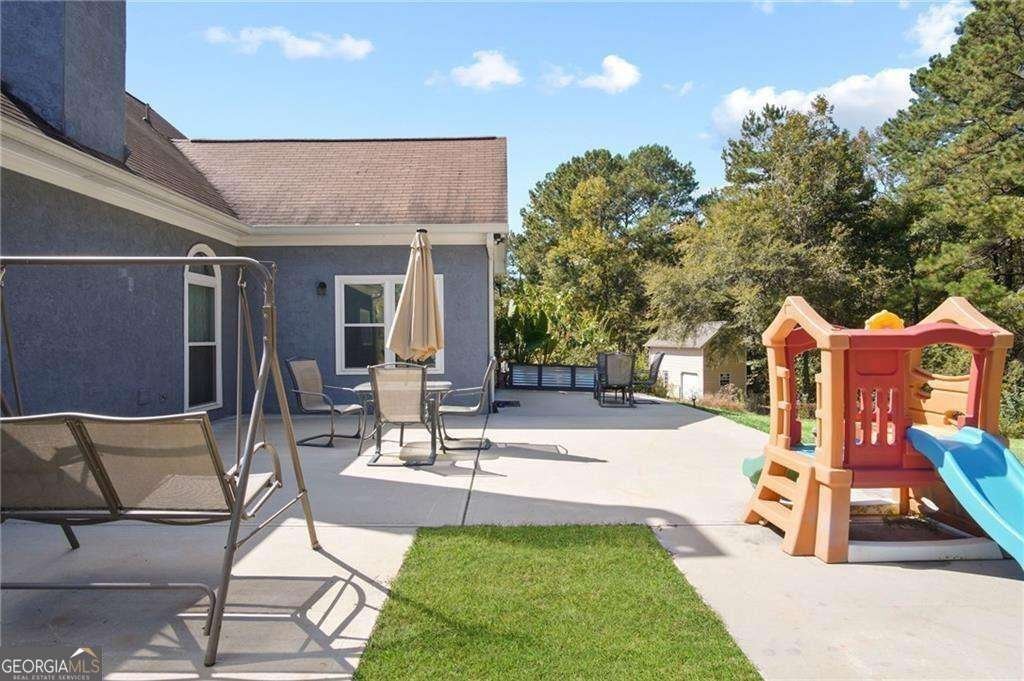 131 Pecan Lake Drive Sharpsburg - 26