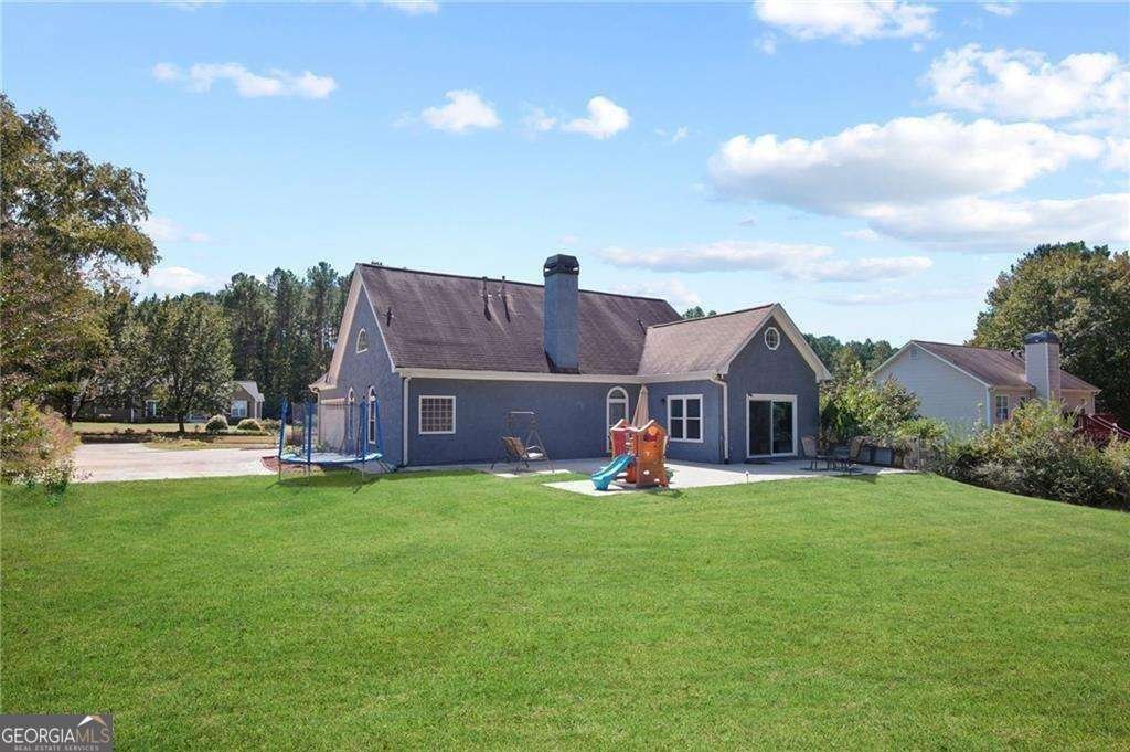 131 Pecan Lake Drive Sharpsburg - 29