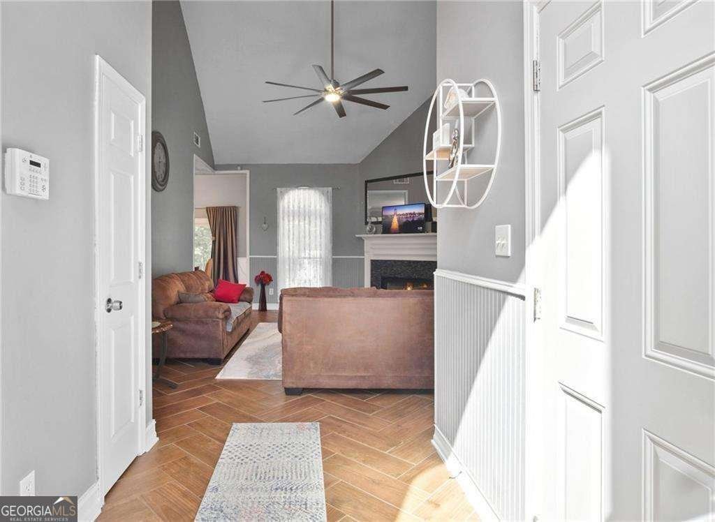 131 Pecan Lake Drive Sharpsburg - 3