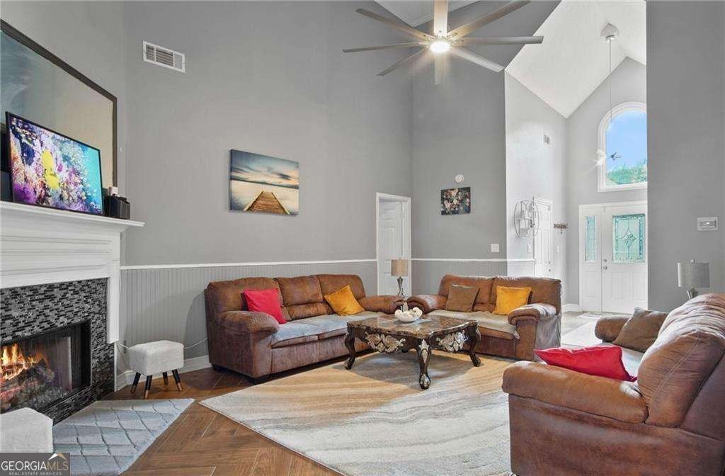 131 Pecan Lake Drive Sharpsburg - 6