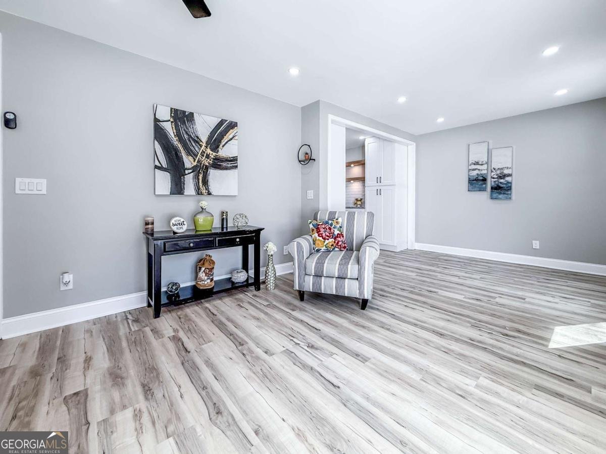 1238 WESTBORO Drive Atlanta - 18