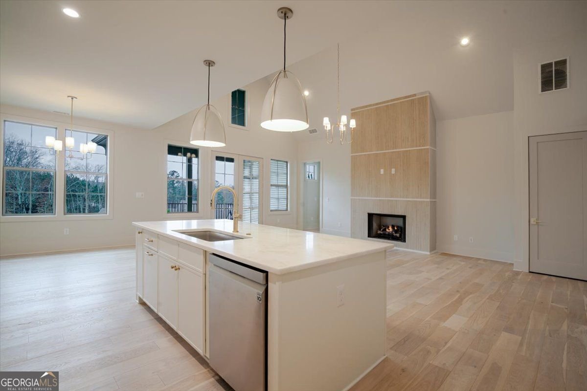 165 Arbor Garden Circle Newnan - 2