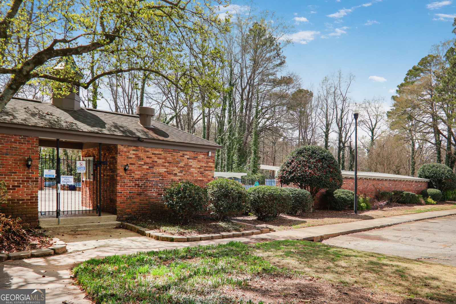 3077 Colonial Way Atlanta - 27