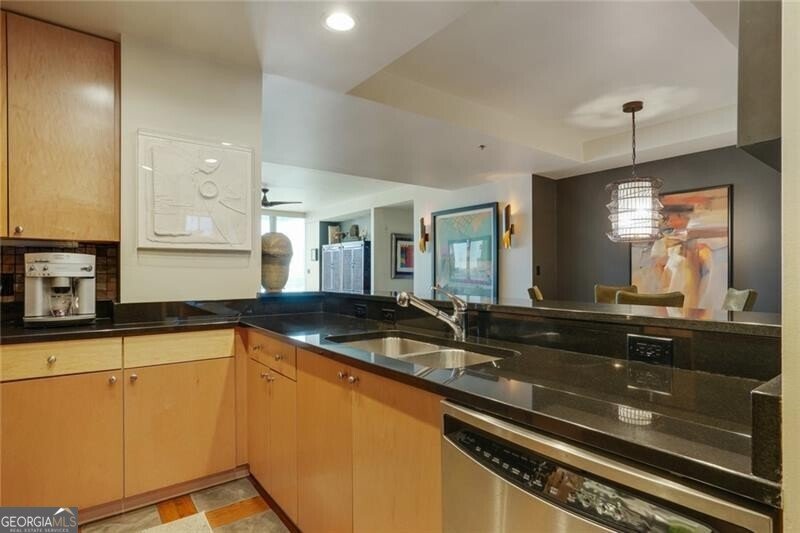 3338 Peachtree Road Atlanta - 12