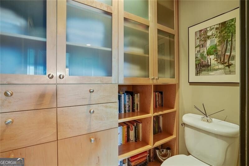 3338 Peachtree Road Atlanta - 20