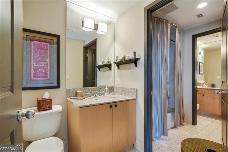 3338 Peachtree Road Atlanta - 25