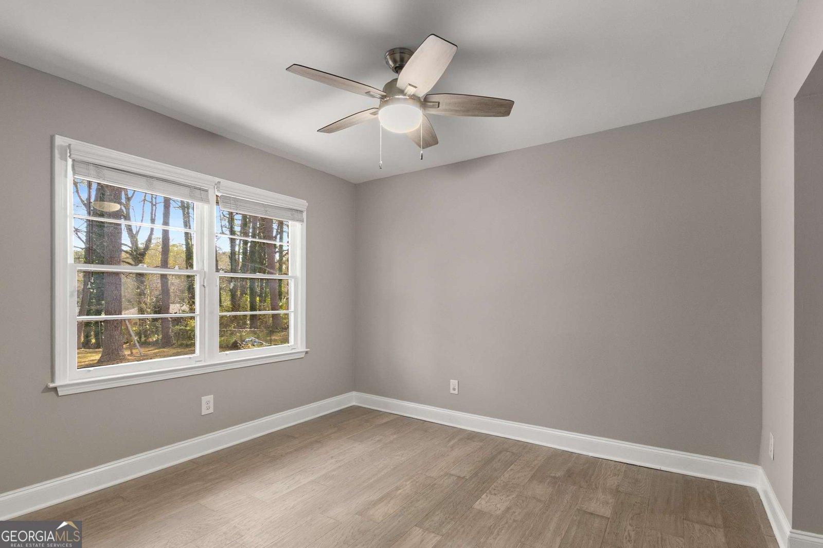 2462 Macon Drive Atlanta - 14