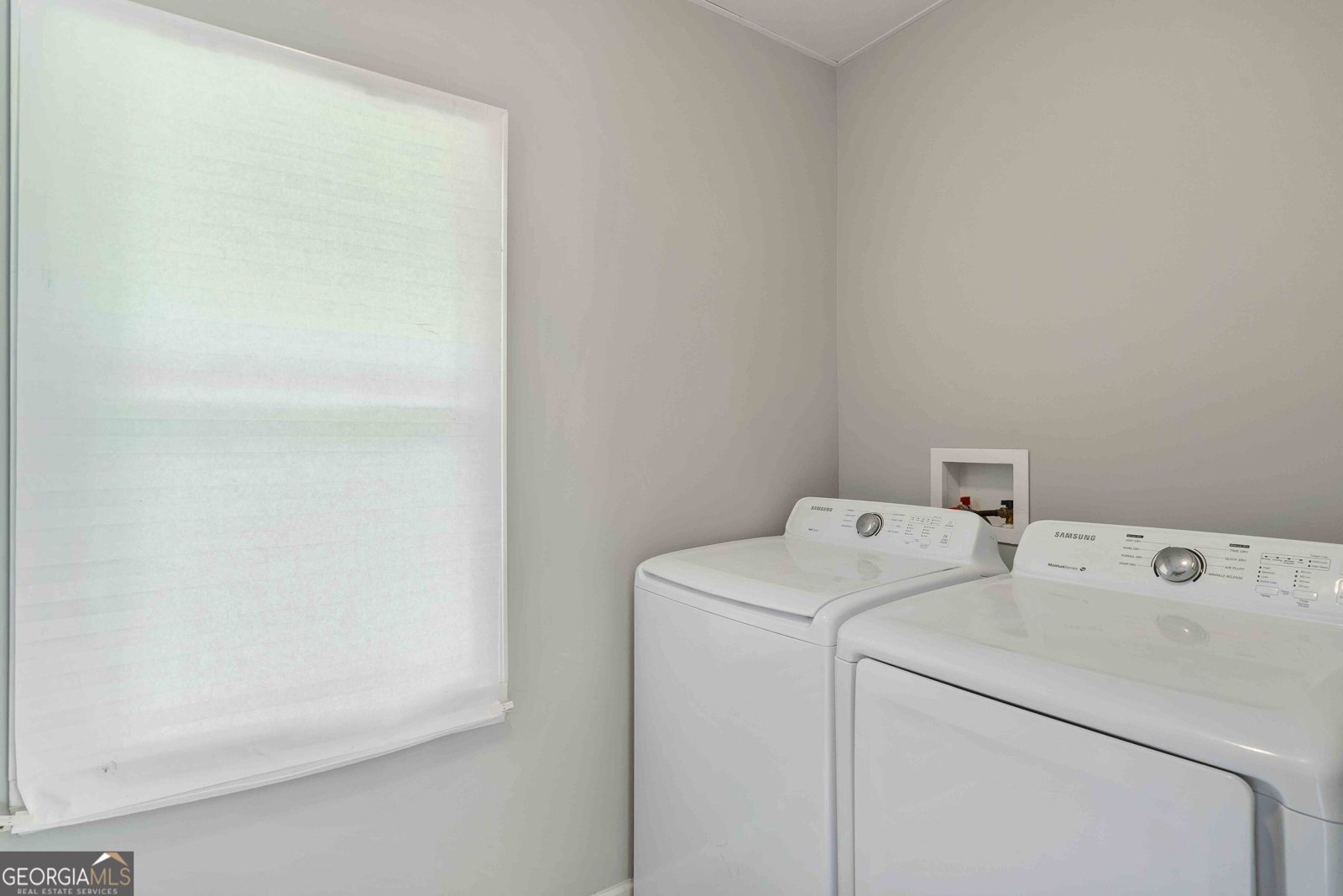 2462 Macon Drive Atlanta - 20