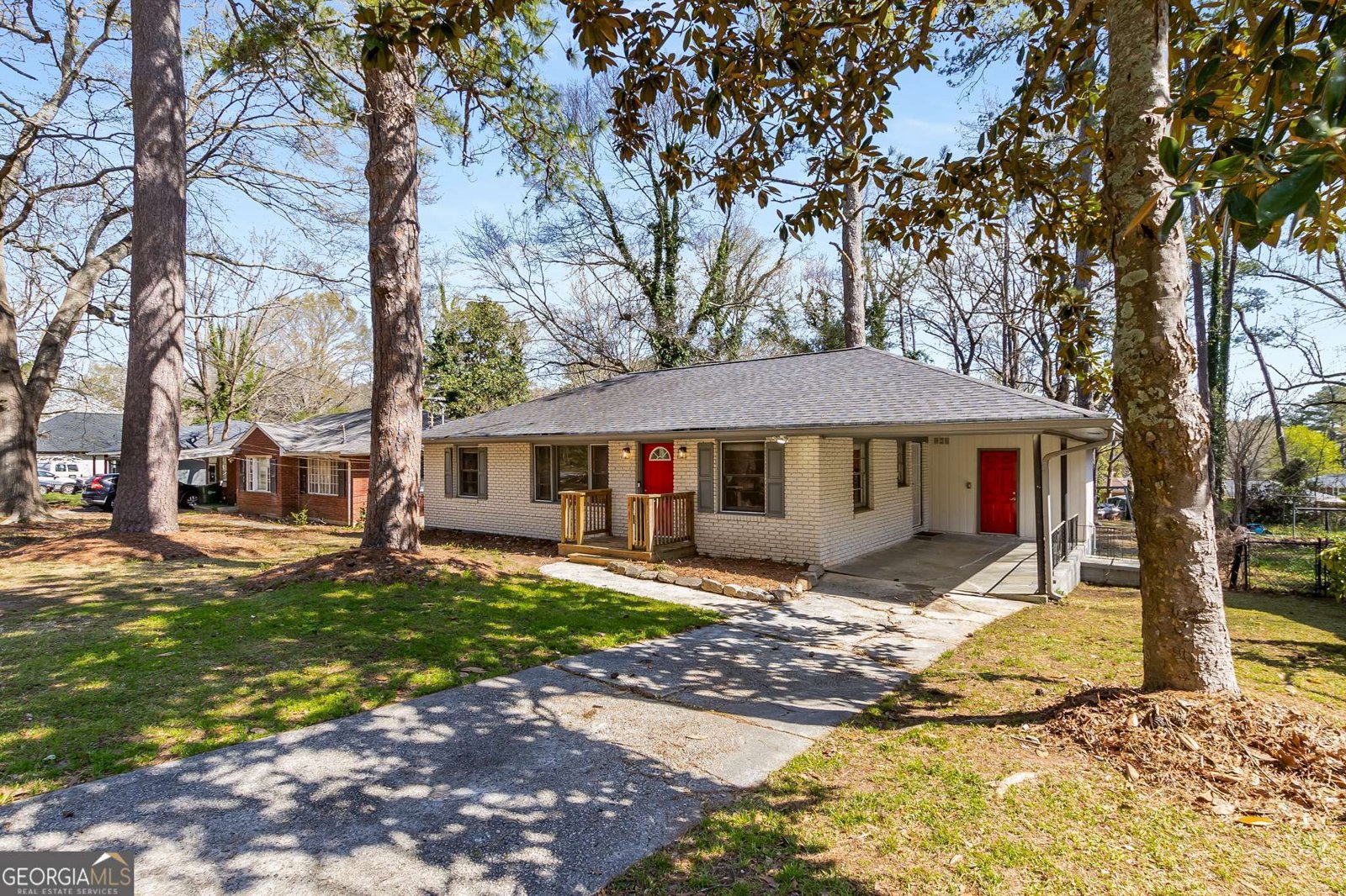2462 Macon Drive Atlanta - 5